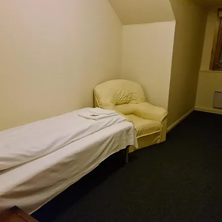 Skeisvang Gæstehus 3*