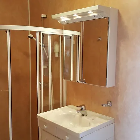 Skeisvang Guest house 3*